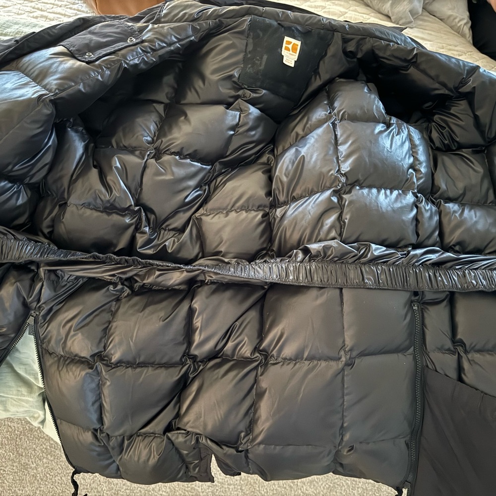 Hugo Boss Down Jacket - Picture 5 of 9